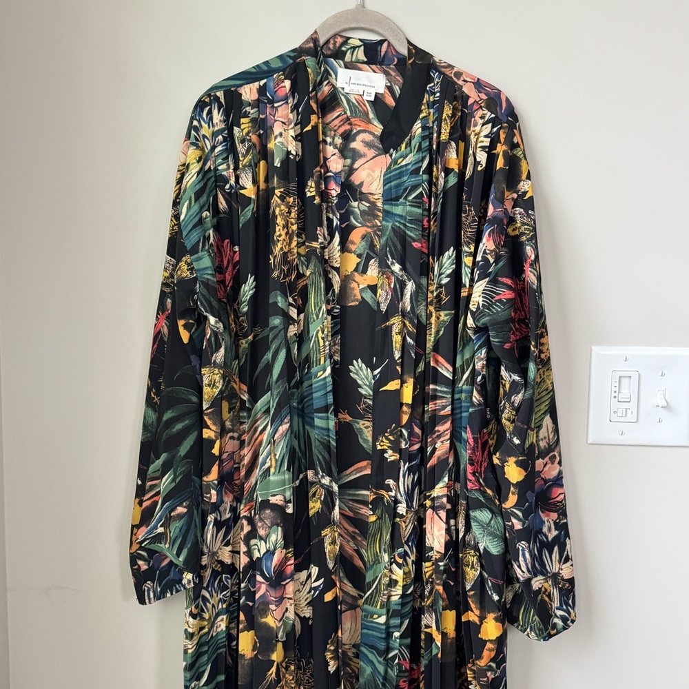 OS-Anthropologie Floral Kimono